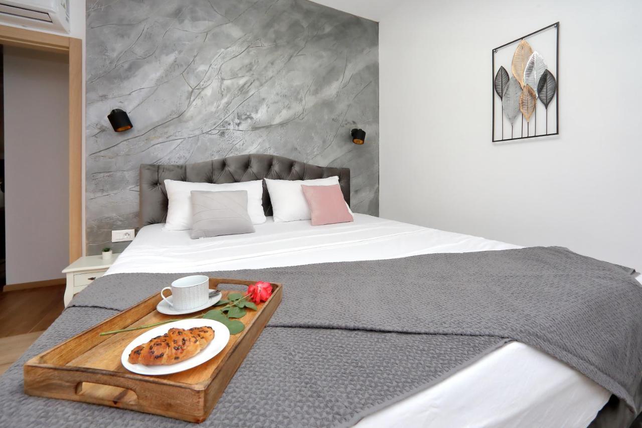 Luxury Apartments Monika Near The Sea With Private Parking Bibinje Exterior photo